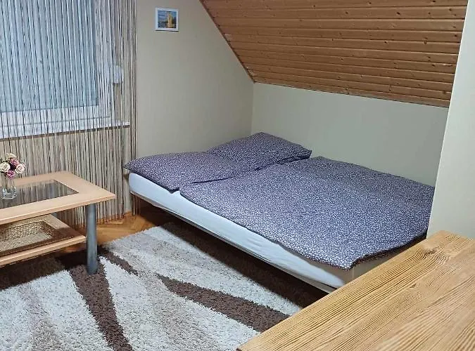 Hutiferi 아파트 시오포크