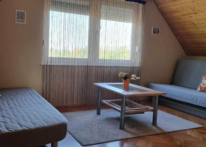 Apartament Hutiferi Siófok